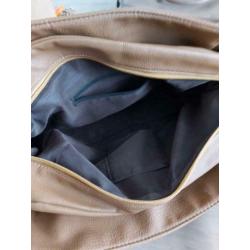 Handtas bruin kleur
