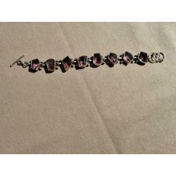 zilveren armband met paarse steentjes