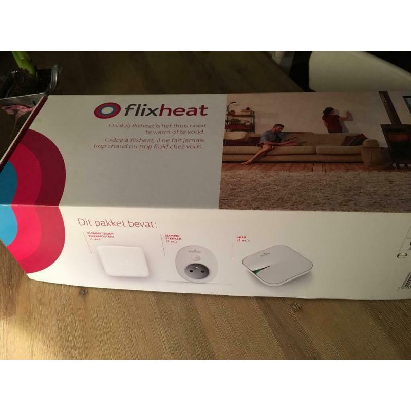 Tado slimme thermostaat en stekker compleet nieuw in doos