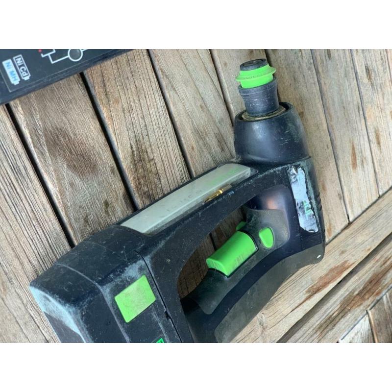 Schroefmachine festool + 2 accu’s met lader