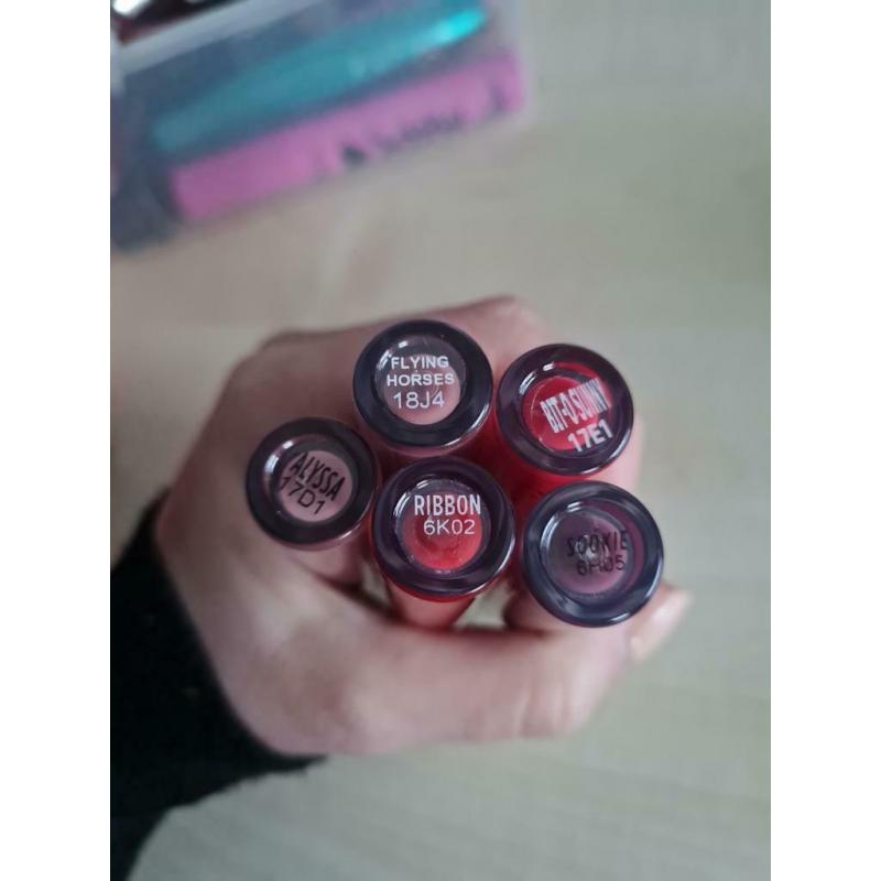 Colourpop lipstick