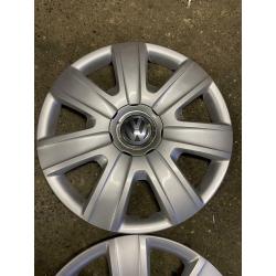 2 enjoliveurs vw 14"