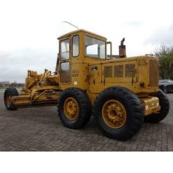 Cat 12e grader met ripper