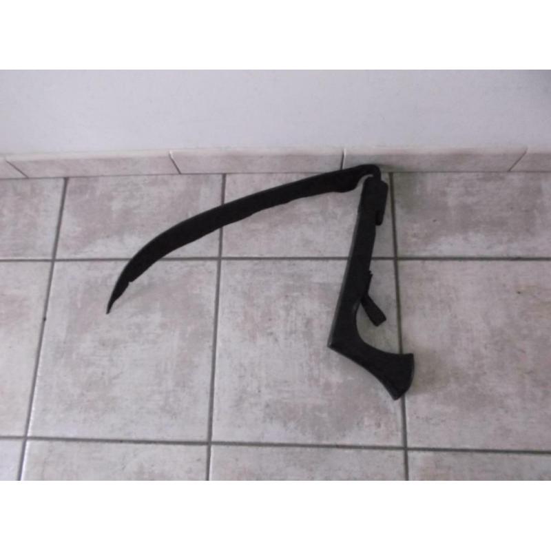 Matériel agricole antique Scythe