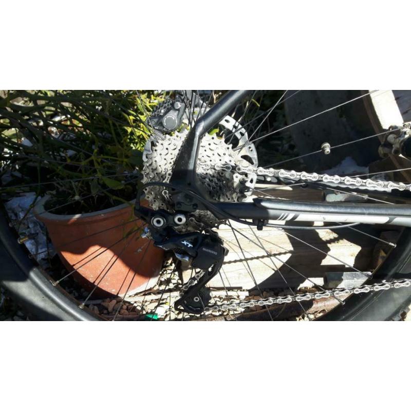 VTT électrique Cannondale Tramout