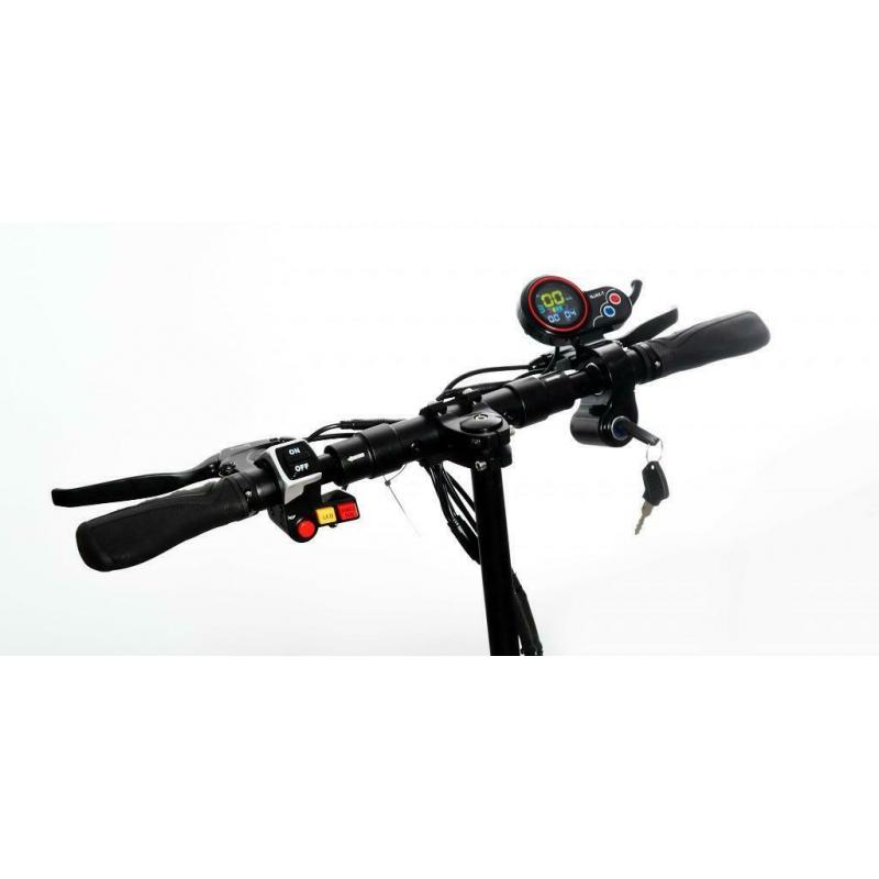 Xtrack thunder dual drive 2000w e-scooter 50km/h 48v 22ah