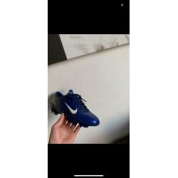 Nike vapor r9 mercurial