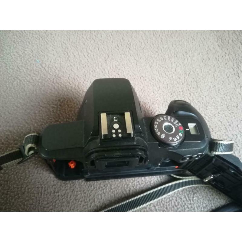 Canon Eos 5000 (1602)