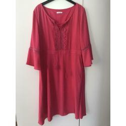 Robe Senso taille 40 État neuf!
