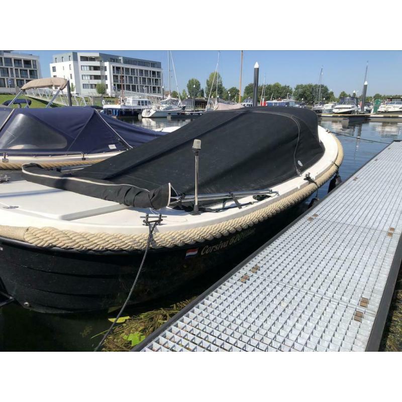 Corsiva 620 | vaarbewijs vrij | 2018 | 20 PK Suzuki