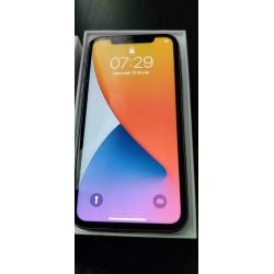 iPhone 11 128go