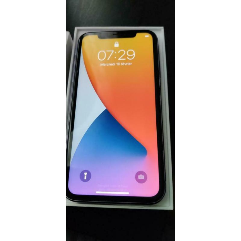 iPhone 11 128go