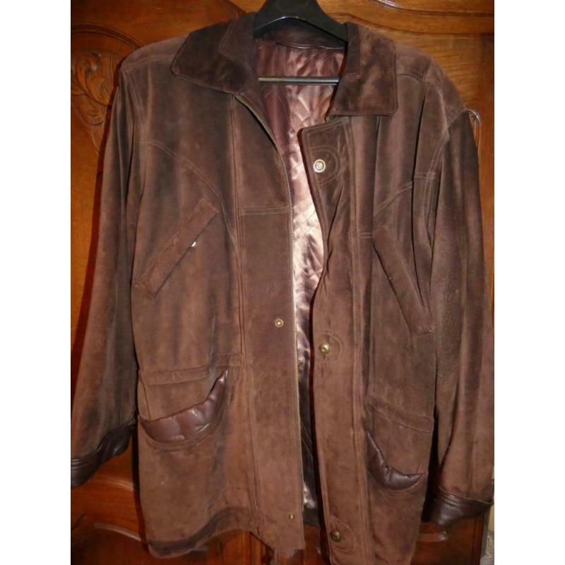 Herenvest daim/leder maat 56
