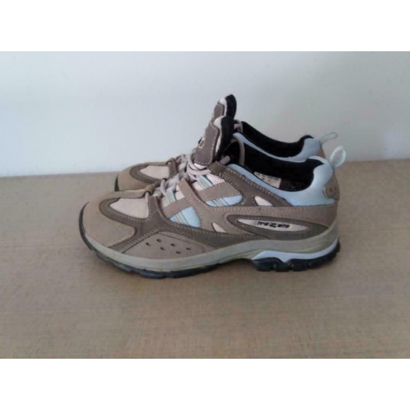 Wandelschoenen, maat 38