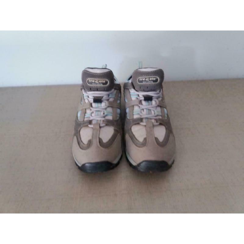 Wandelschoenen, maat 38