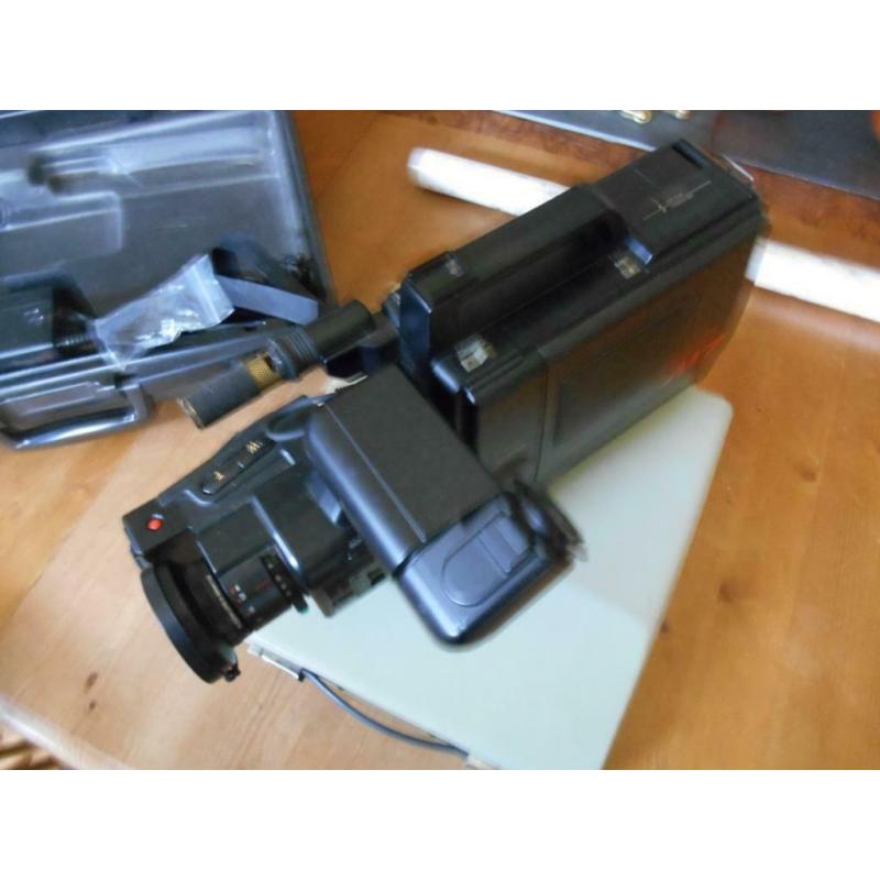 Camescope PANASONIC VW-SHM7 - vintage