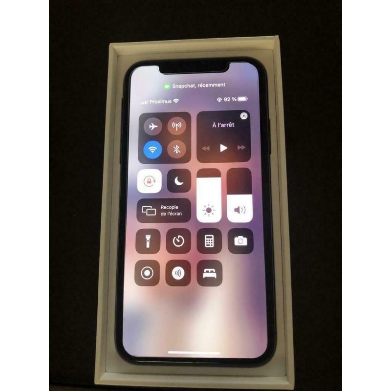 iPhone X 64 go