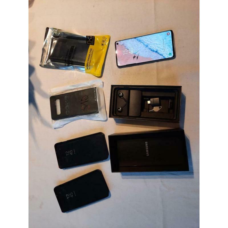 samsung S10 dual sim, in fabrieksgarantie, zeer goede staat!