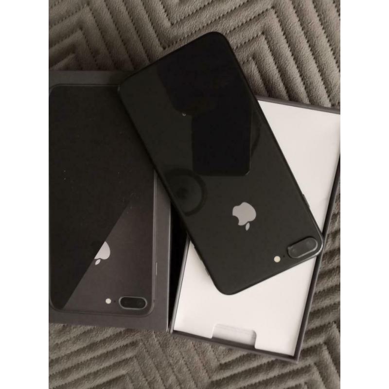 IPhone 8 plus 64Gb space gray