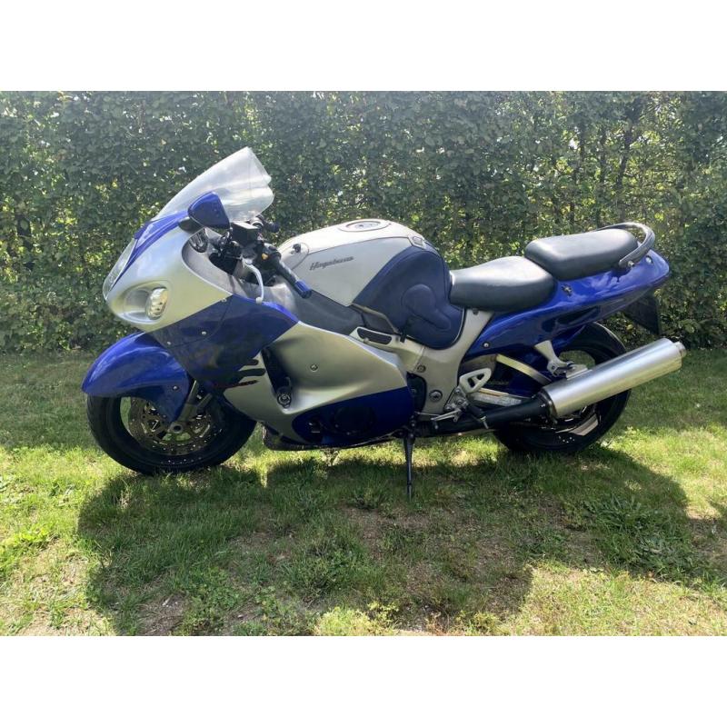 Suzuki hayabusa 1300 cc