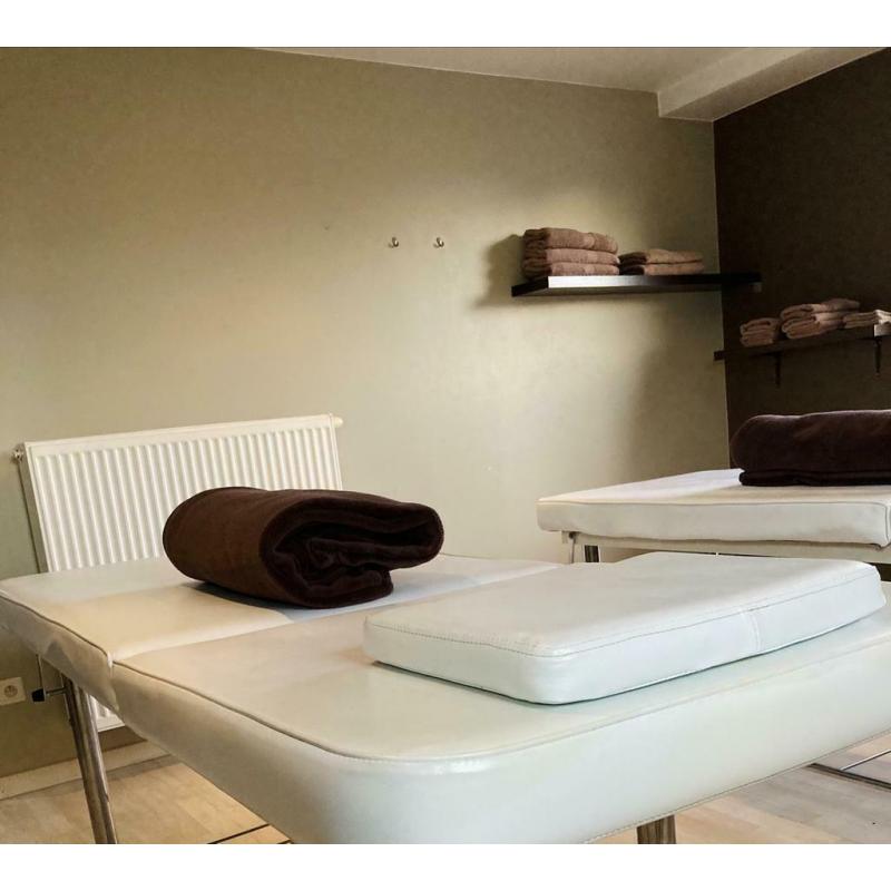 Massagetafels (4 stuks) 2 verkocht
