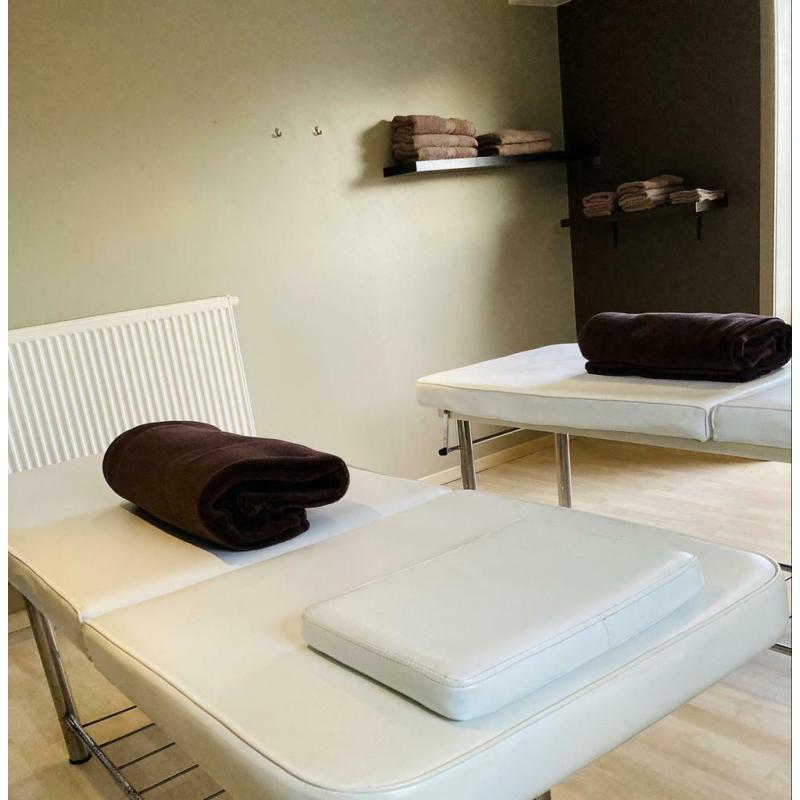 Massagetafels (4 stuks) 2 verkocht