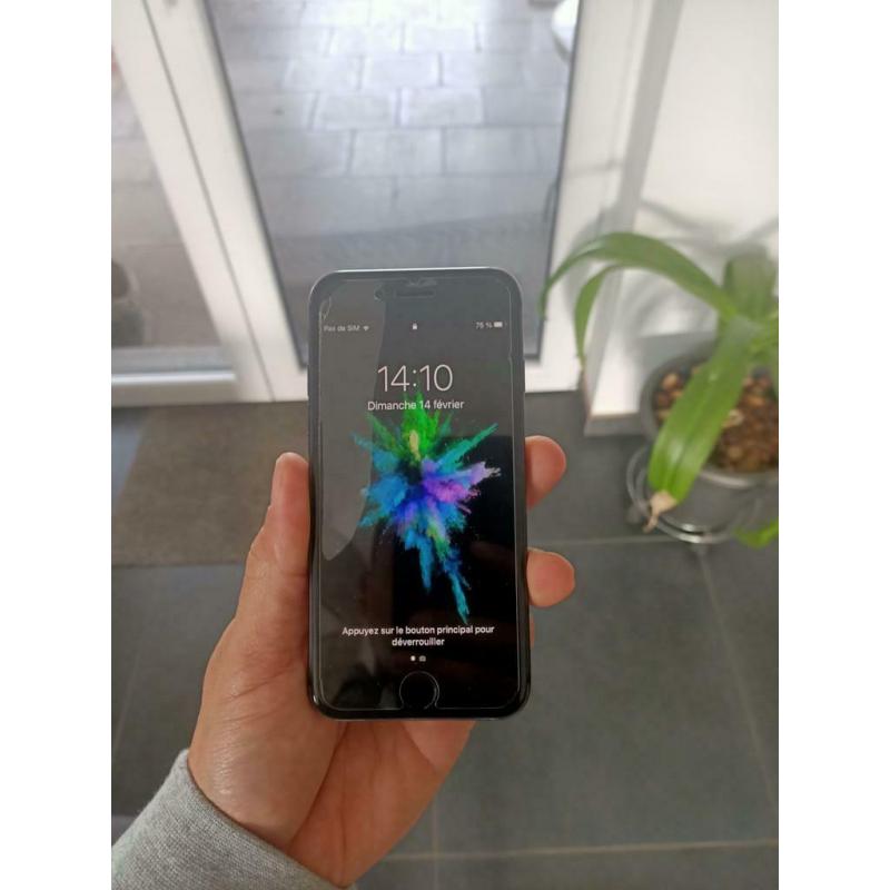 iPhone 8 64g