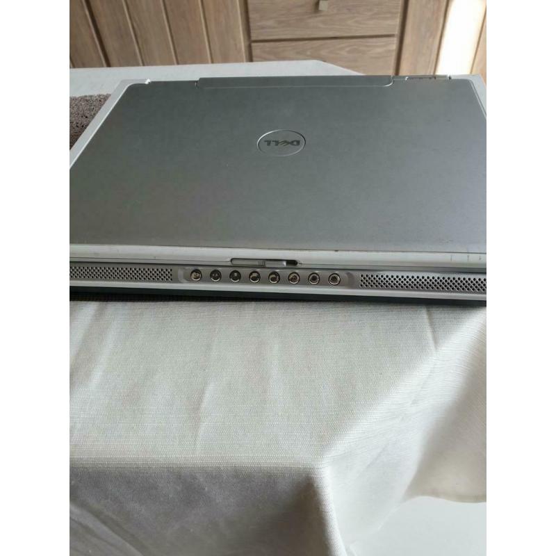 Pc portable Dell inspiron 640m