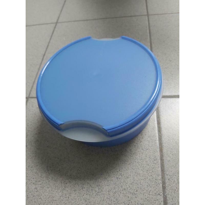 Plat tupperware