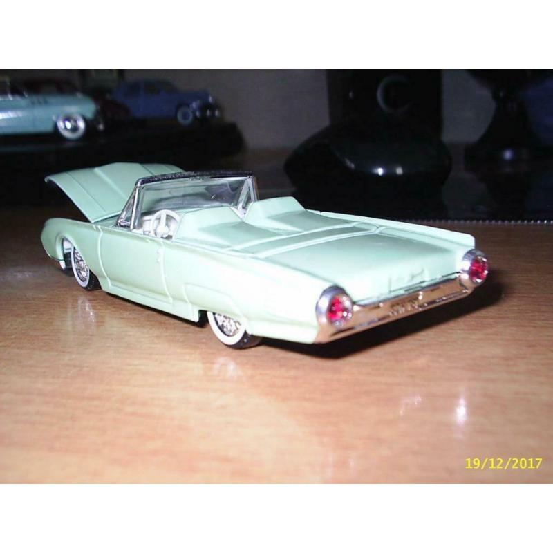 SOLIDO ford thunderbird au 1:43